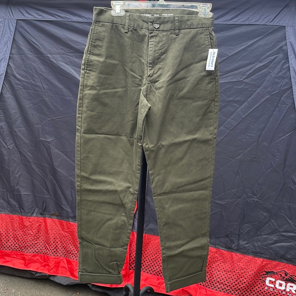 Loose taper built in flex chino pants